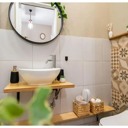 Apartament F' Eris Nest